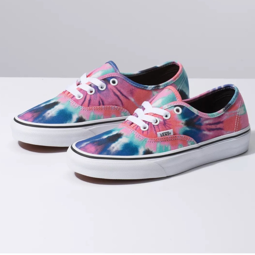Tiedye vans